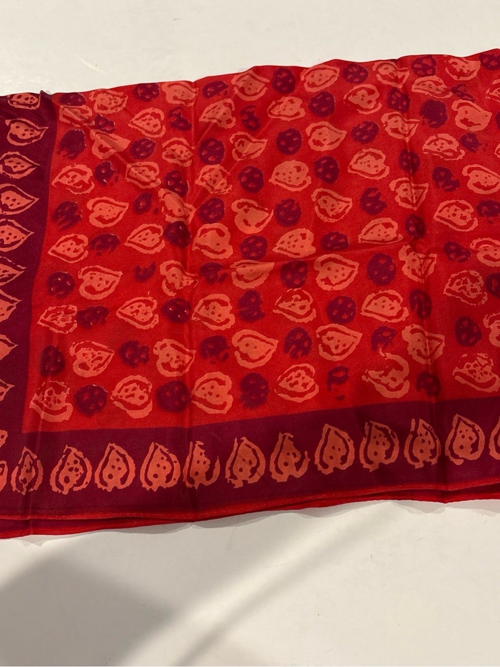 Vera Wang Scarf 100% Silk Handrolled 22 1/2” X 23